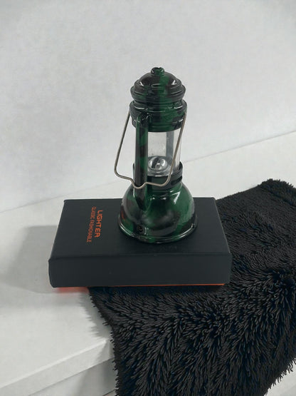 Gaz Lambası Şeklinde Pürmüzlü Çakmak