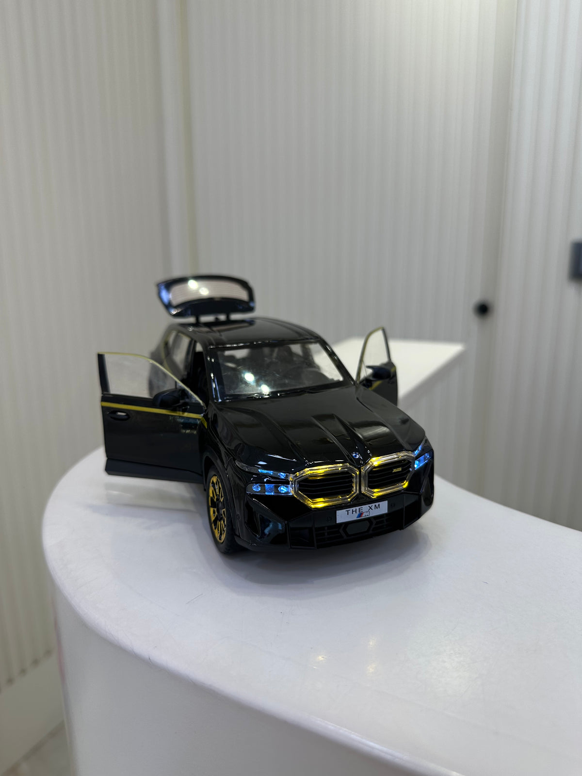Bmw Xm Label Luxury Metal Maket Araba