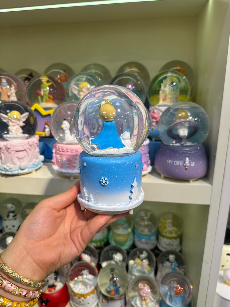 Disney Frozen Temalı Büyük Boy Kar Küresi (Mavi)