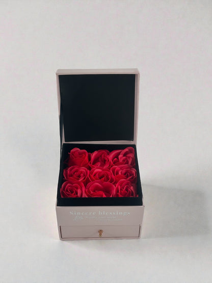 Luxury Güllü Yüzük Takı Kutusu Pembe