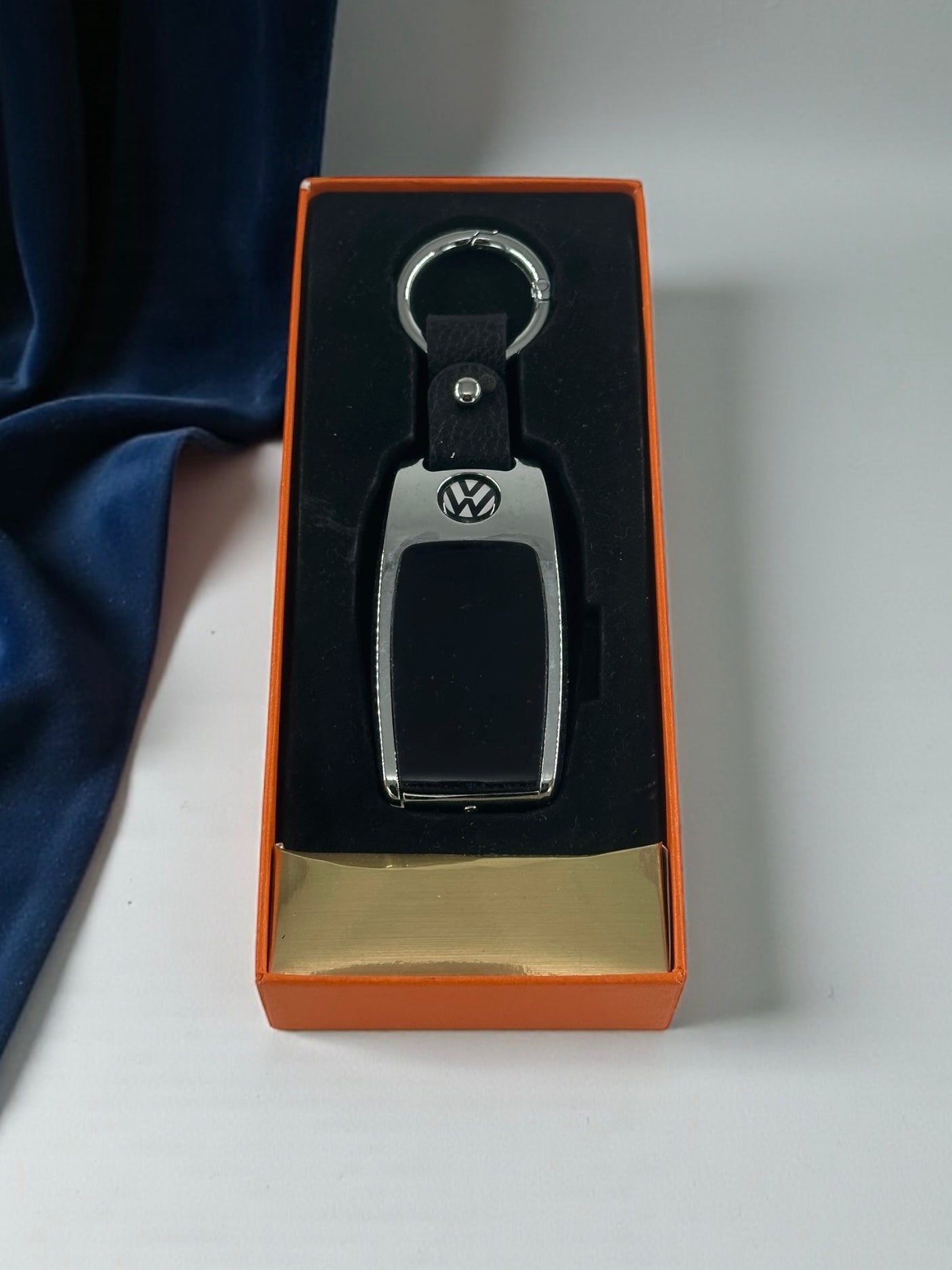 Ekranlı Wolksvagen Elektronik Anahtarlık Çakmak