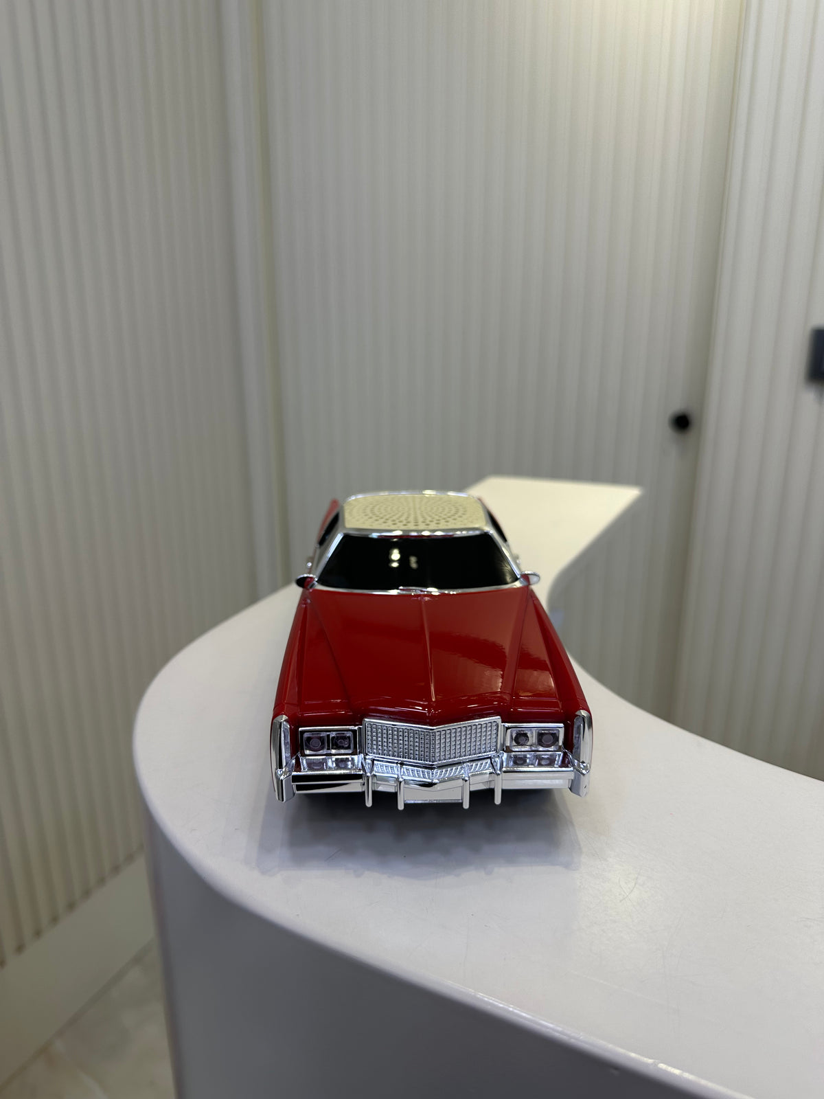 Cadillac Coupe Deville Eşref Tek Model Araba Radyo 1969-1975