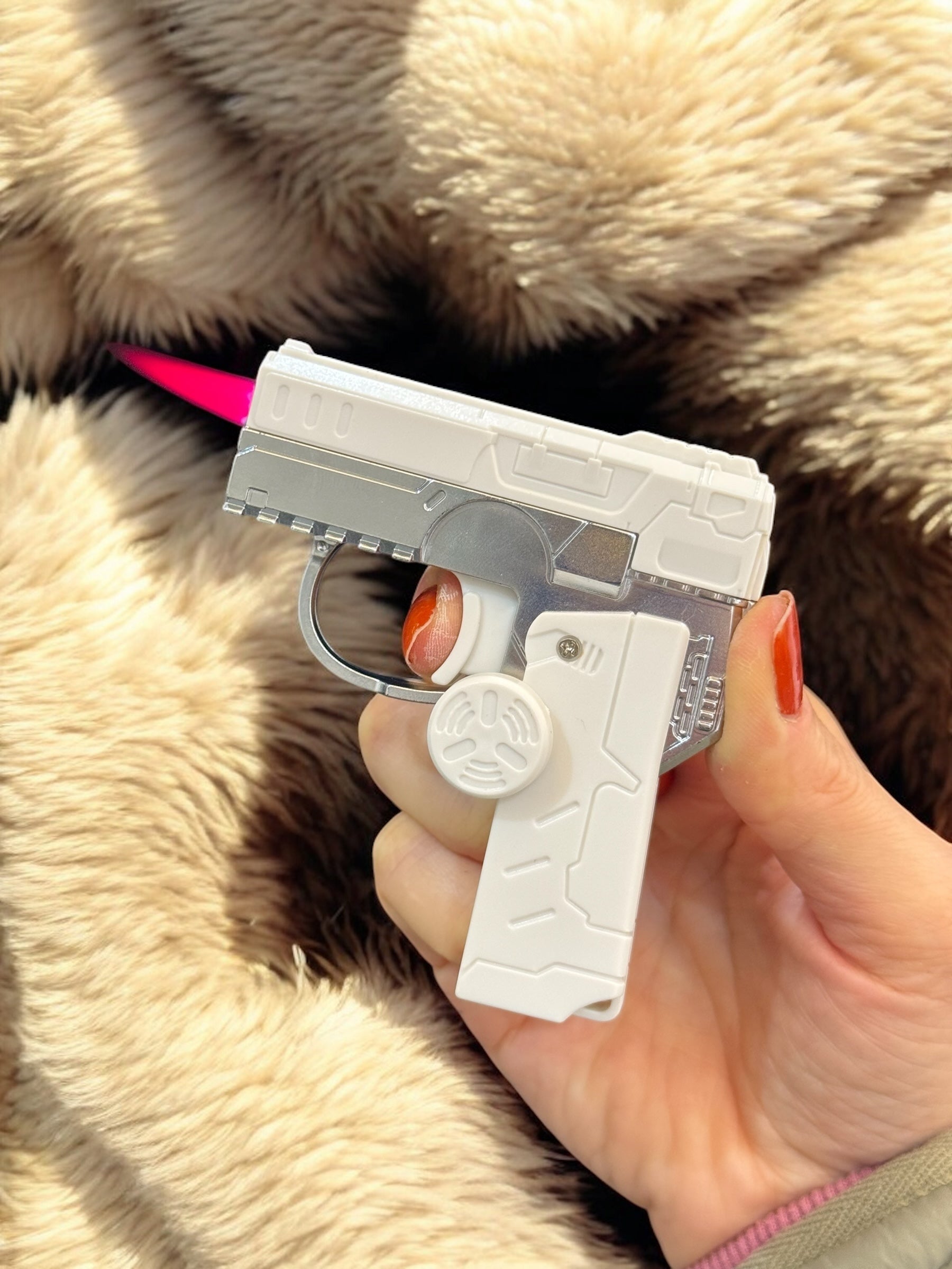 Stres Çarkı Renkli Alevli Tabanca Çakmak 6282