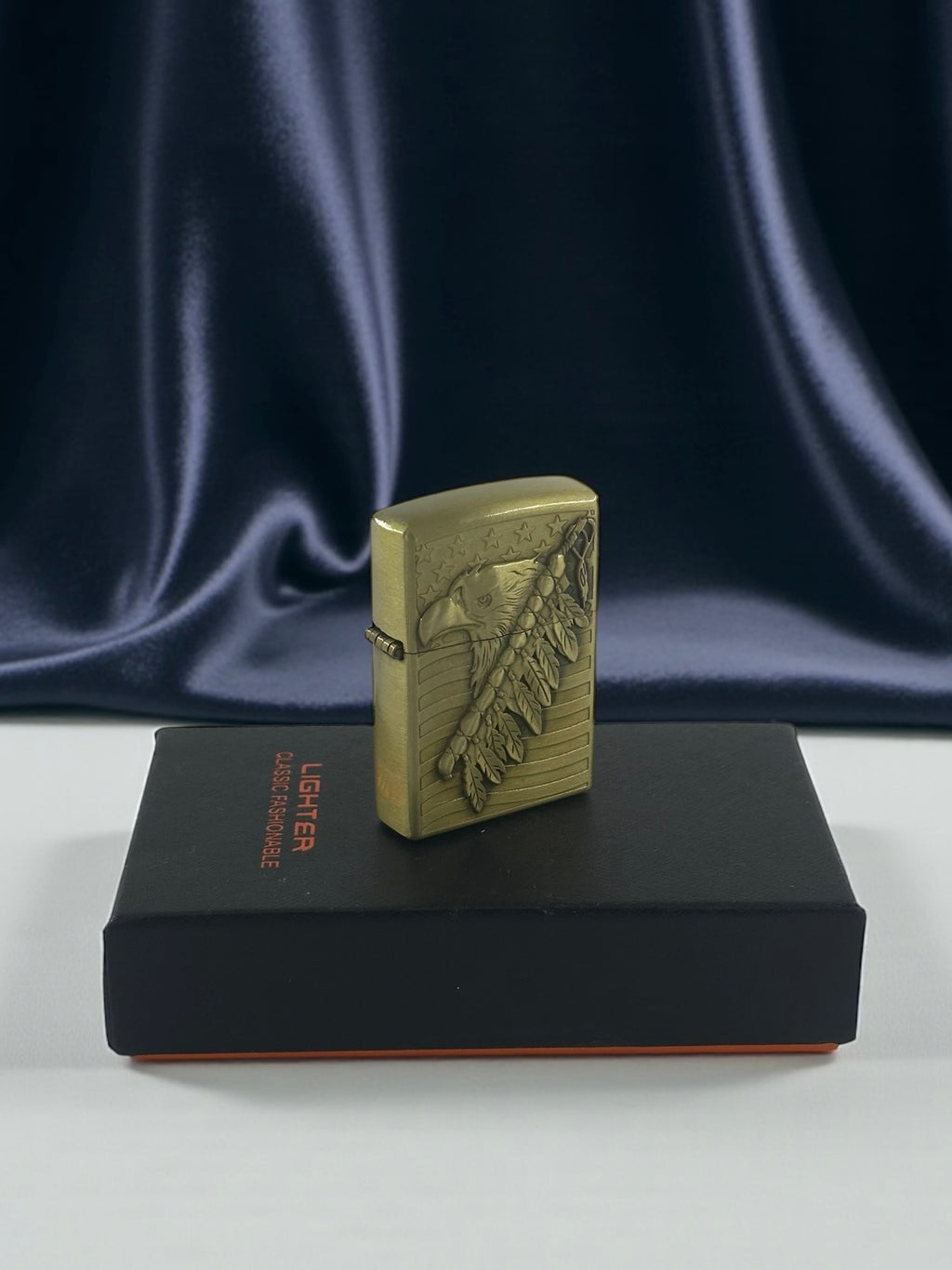 Şahin Başı Figürlü Taşlı Zippo Model Lüks Çakmak