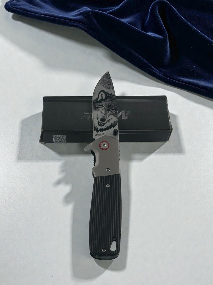 Kurt Figürlü M-Tech Kemere Takmalı Çakı