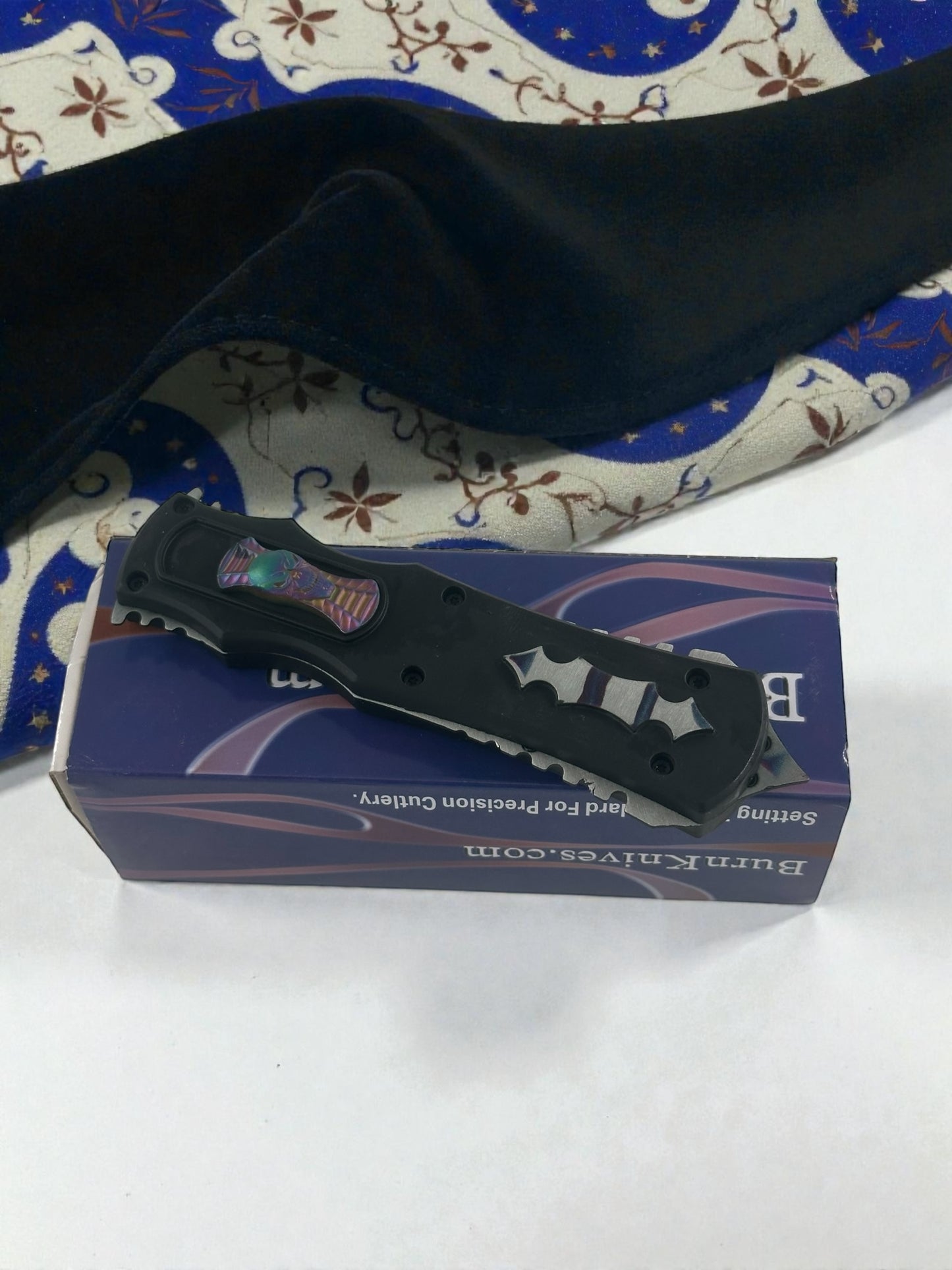 Kemere Takmalı Renkli İçten Çıkmalı Çakı Siyah