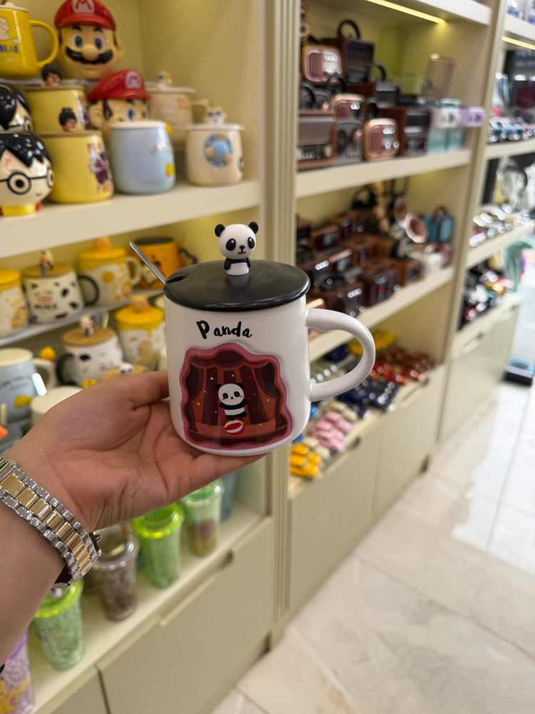 Panda Figürlü Kaşıklı Kapaklı Kupa Bardak