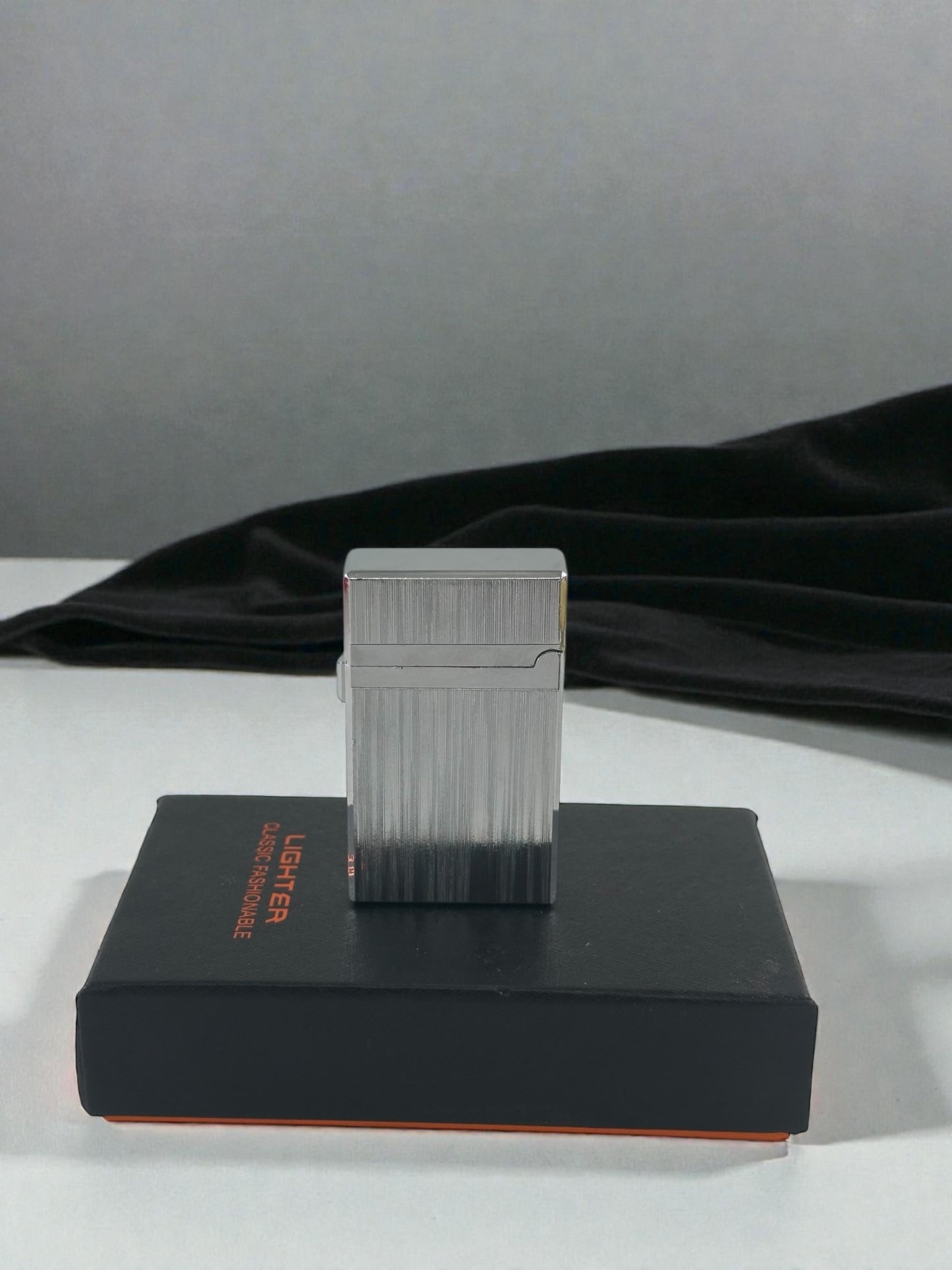 Lüx Dupont Model Gümüş Çakmak