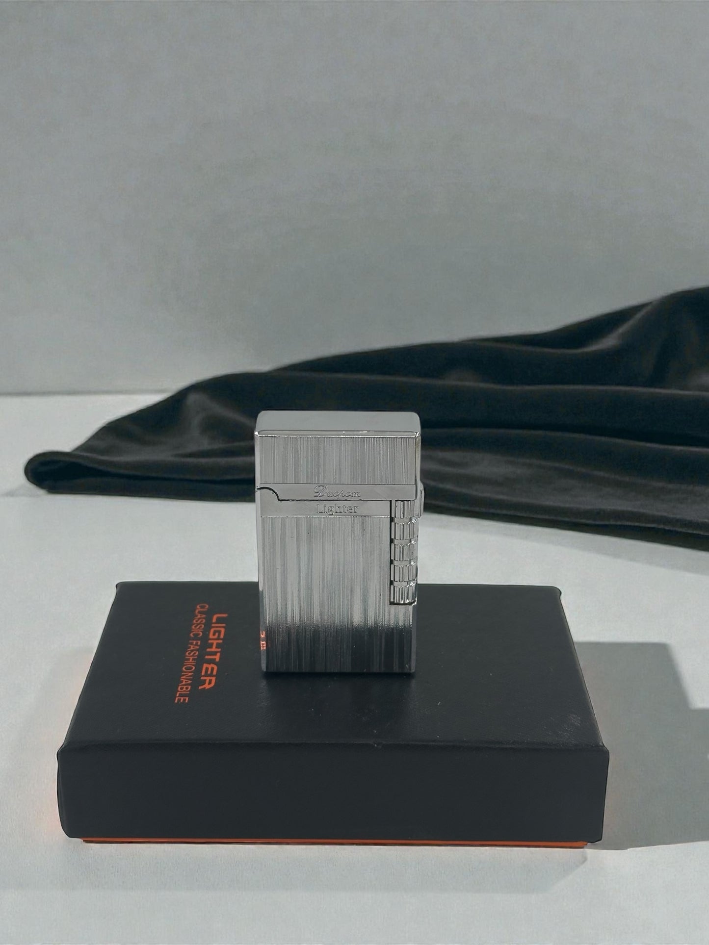 Lüx Dupont Model Gümüş Çakmak