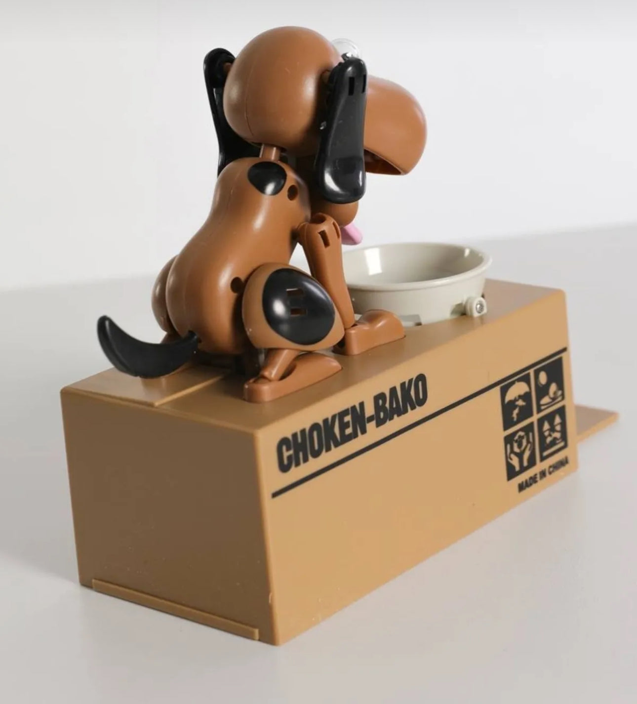 Para Yiyen Köpek Kumbara