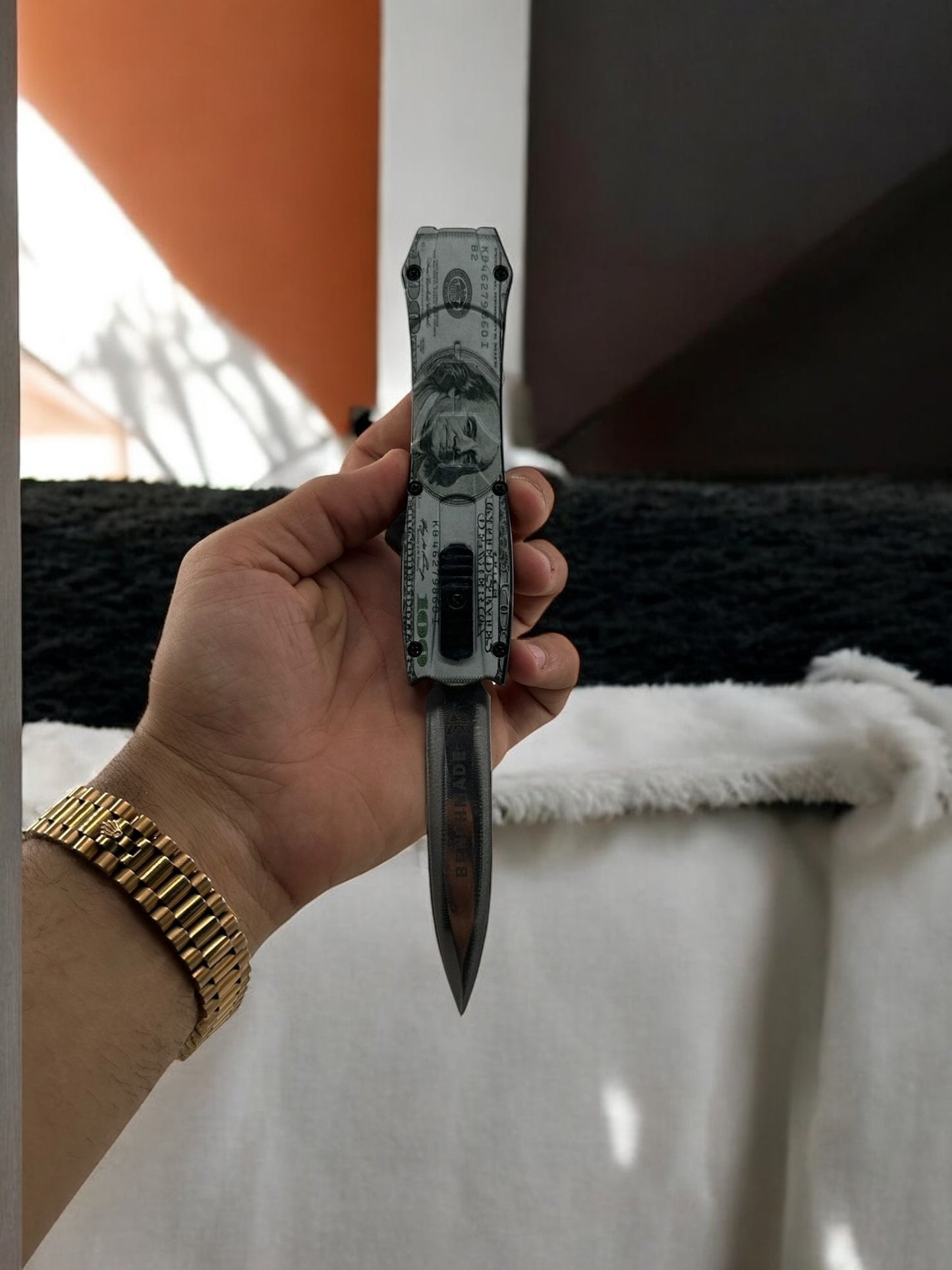 Benchmade Renkli İçten Çıkmalı Çakı 0879 Dolar Desenli