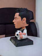 Ronaldo Futbolcu Sallanan Karakter