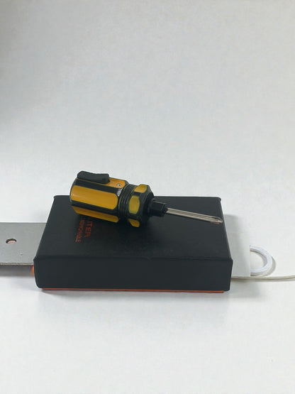 Tornavida Şeklinde Çakmak