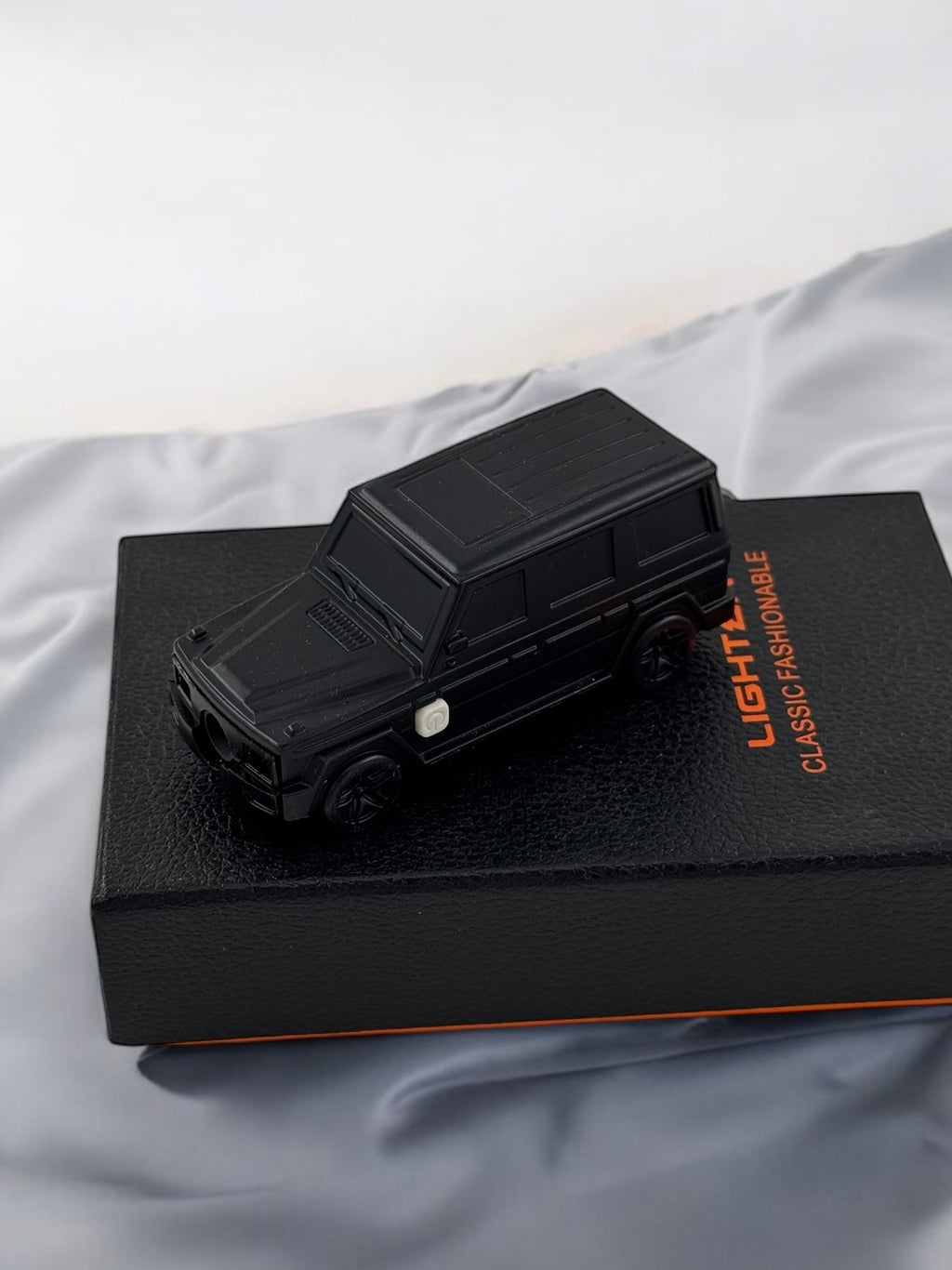 Jeep Model Gazlı Araba Çakmak 0063