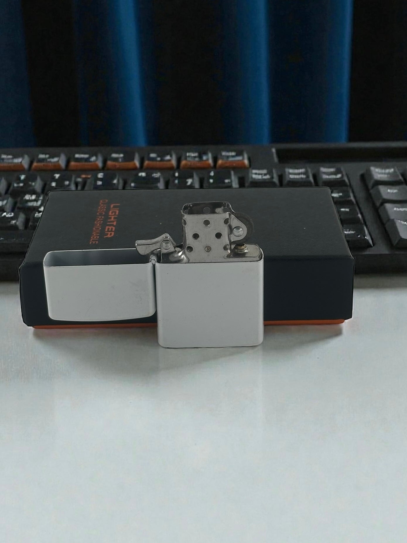 Taşlı Zippo Model Çakmak