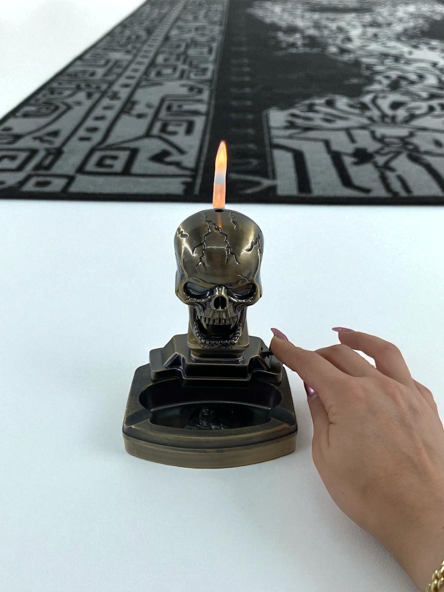 Kuru Kafa Çakmak Küllük