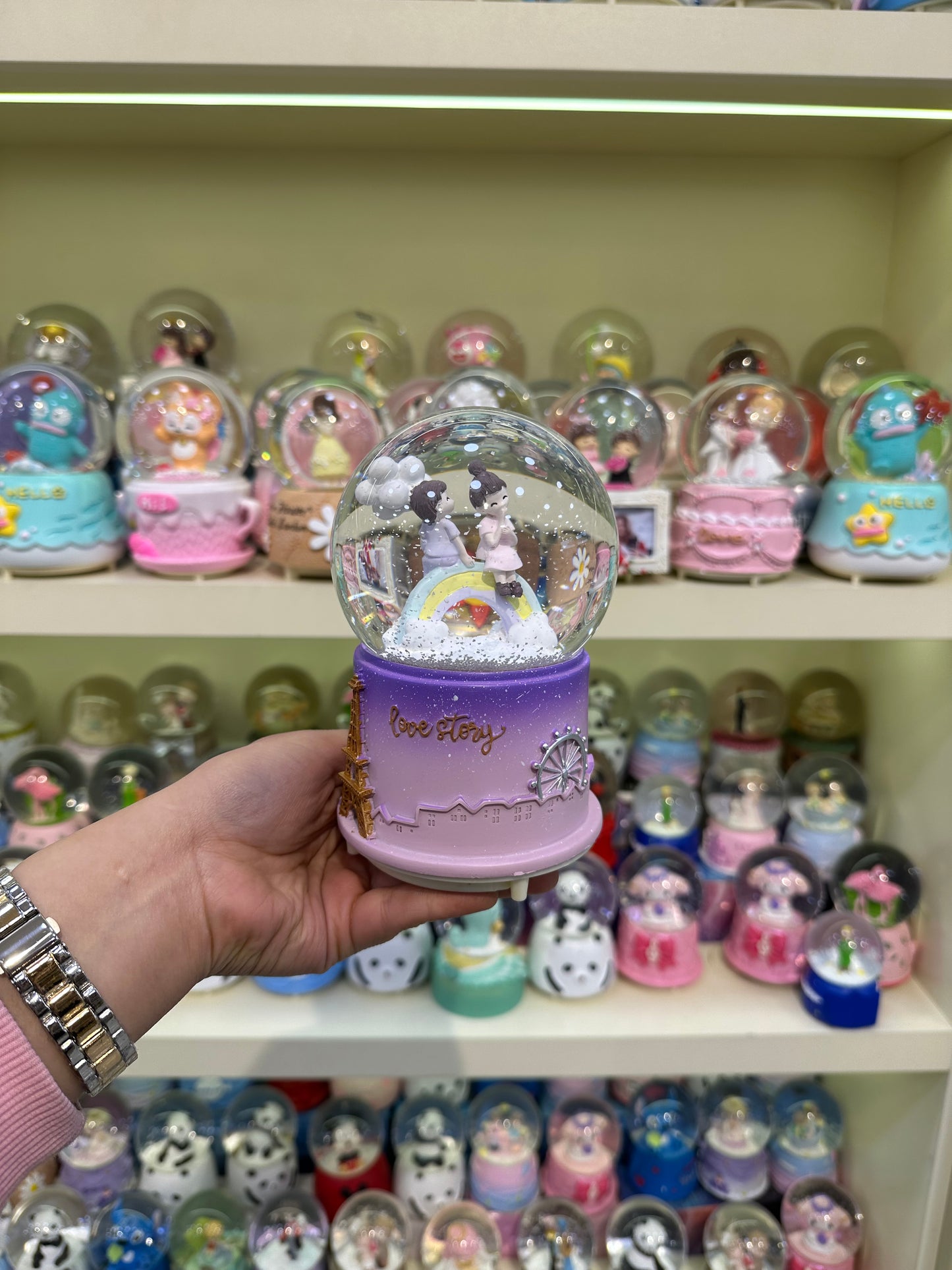 Büyük Boy Kar Küresi