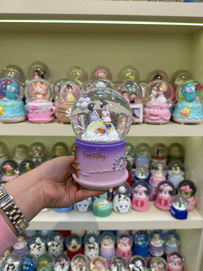 Büyük Boy Kar Küresi