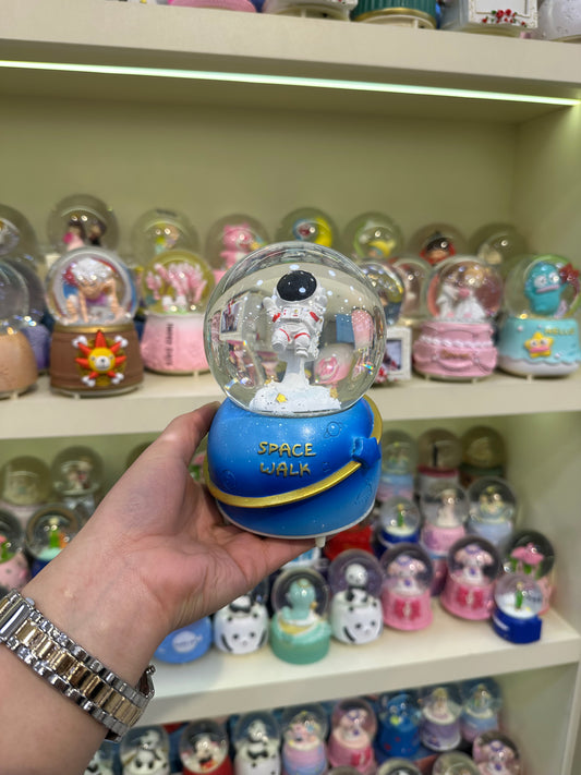 Büyük boy Kar Küresi