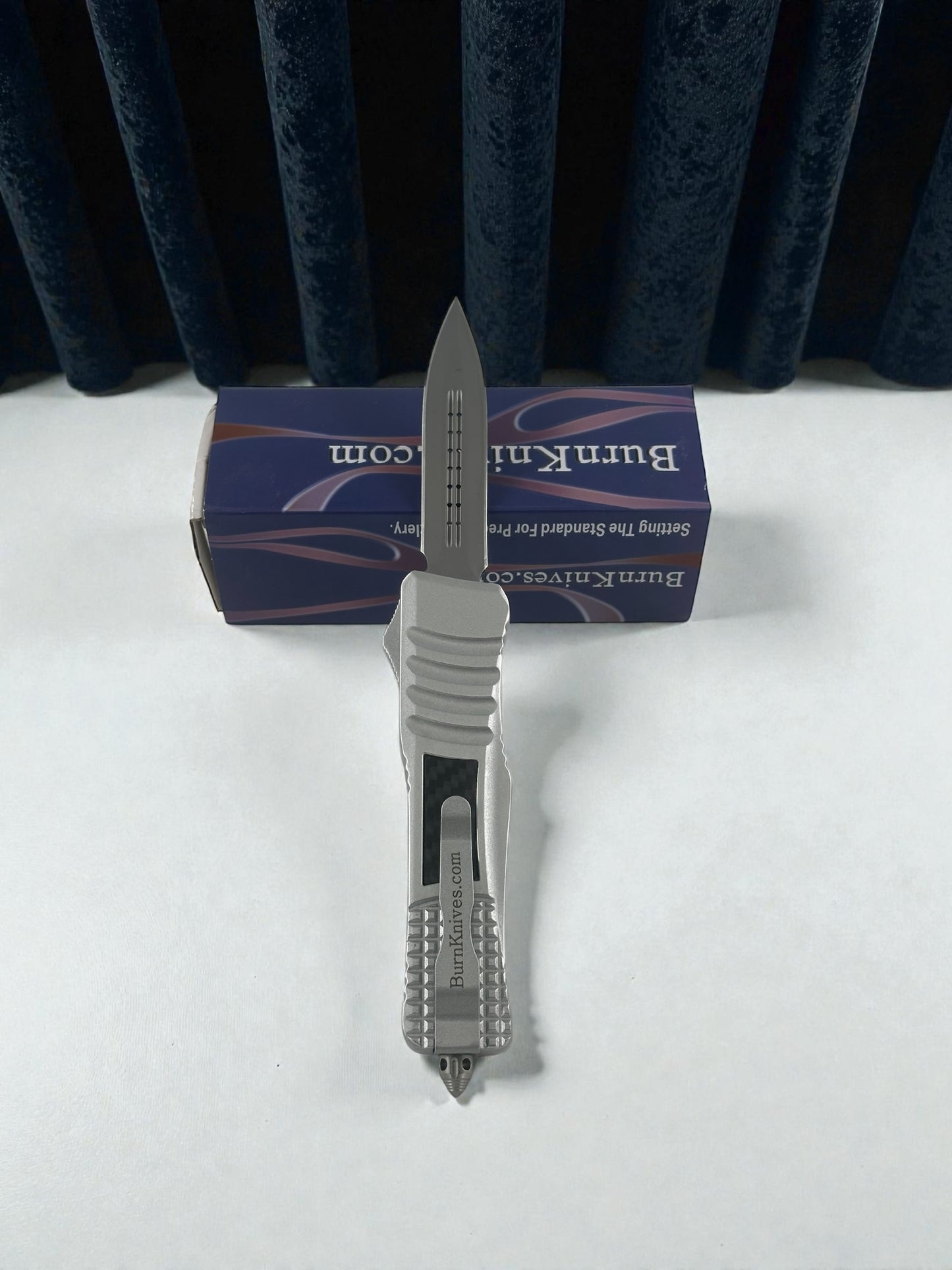 Kemere Takmalı Renkli İçten Çıkmalı Çakı Gümüş