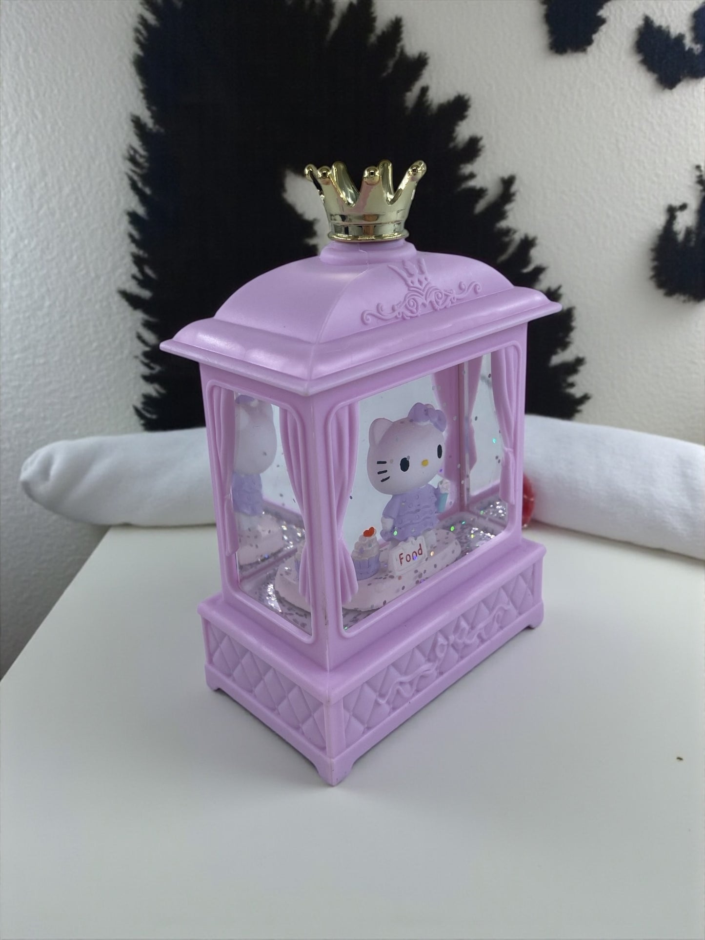 Hello Kitty Işıklı Simli Pls. Fanus