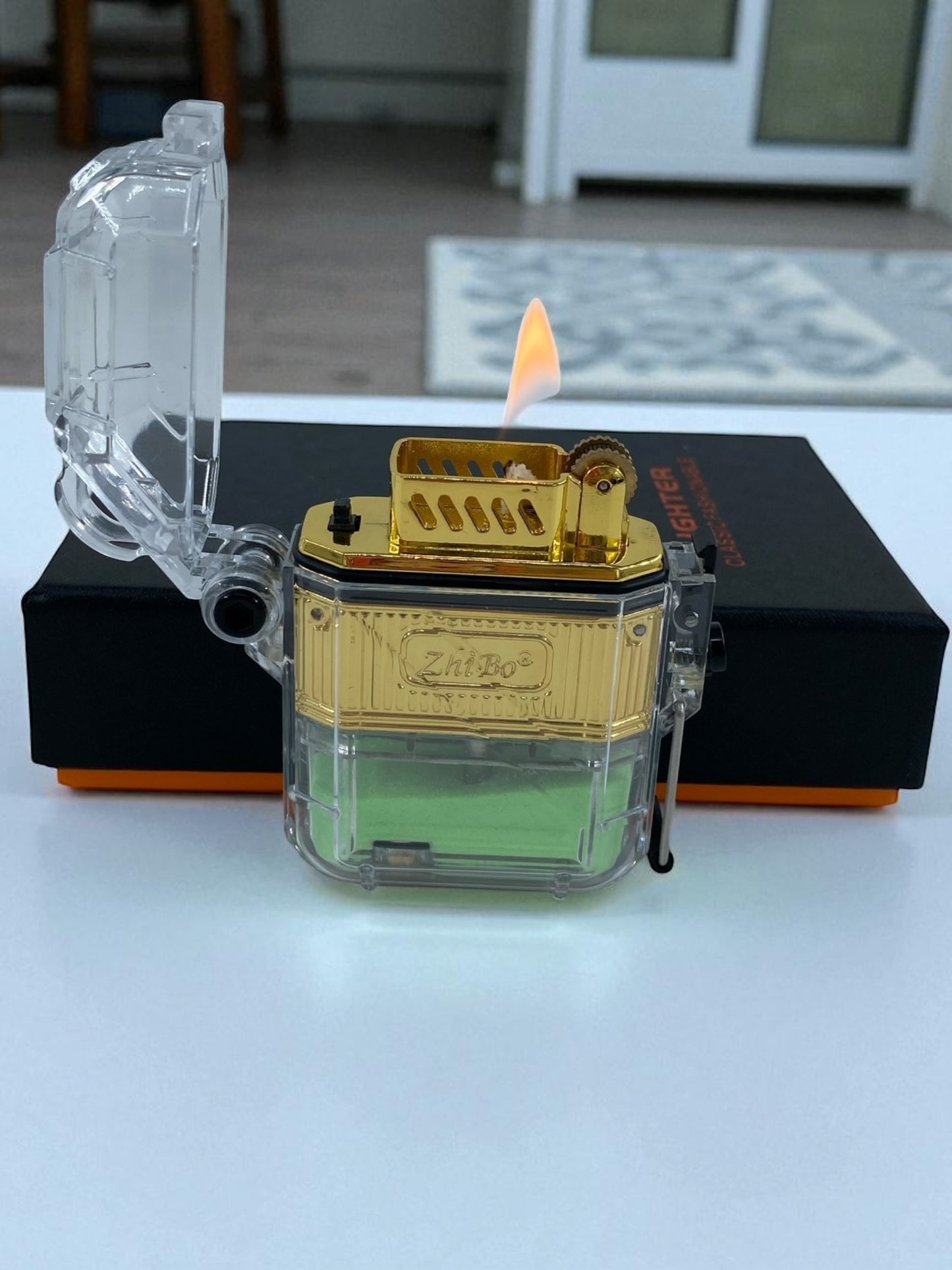 Zorro Karanlıkta Parlayan Fosforlu Suya Dayanıklı Çakmak