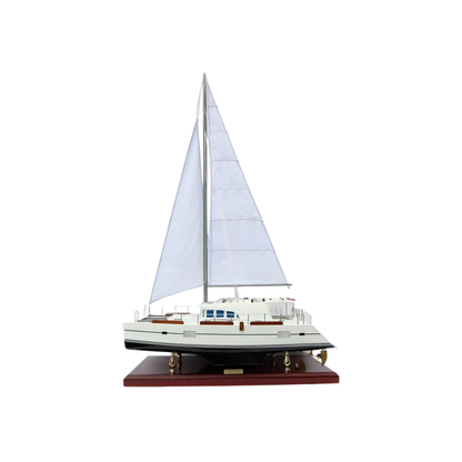 Lagoon 400 Dekoratif Yelkenli Katamaran Modeli (70 cm)