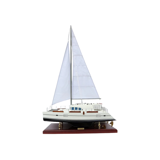 Lagoon 400 Dekoratif Yelkenli Katamaran Modeli (70 cm)