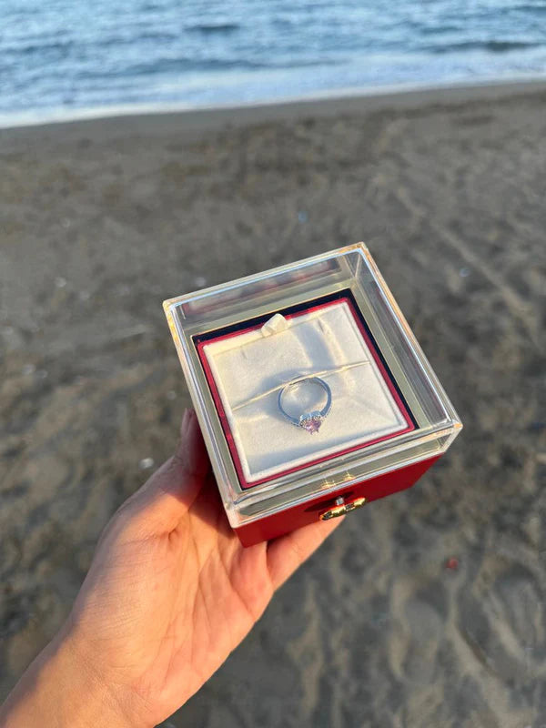 Dönen Mumlu Sürpriz Kutusu (YÜZÜK DAHİLDİR)