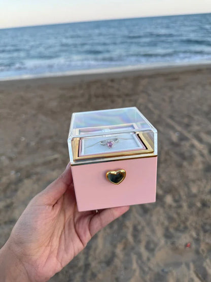 Dönen Mumlu Sürpriz Kutusu (YÜZÜK DAHİLDİR)