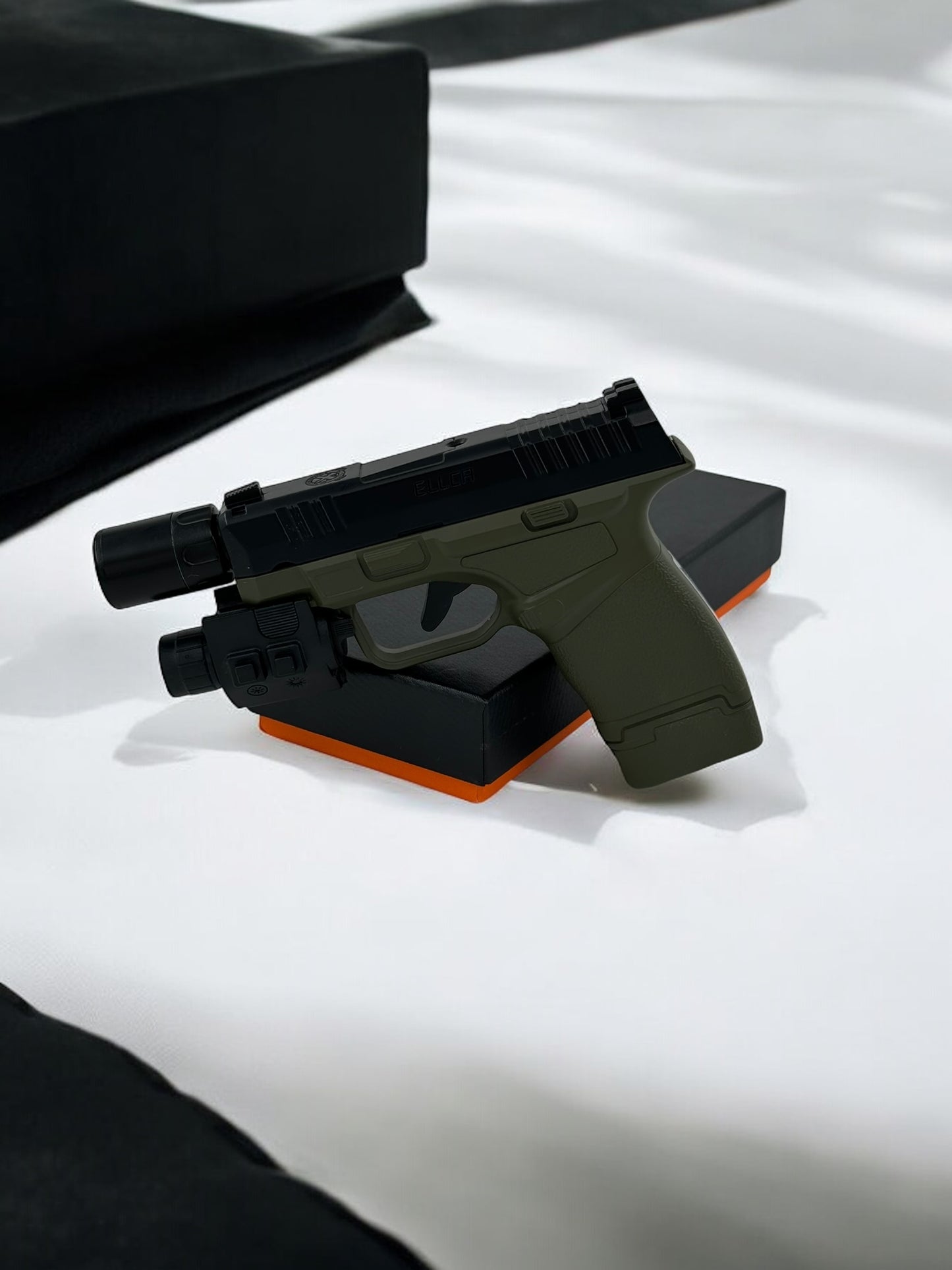 Lazerli Susturuculu Metal Glock 17 Tabanca Çakmak 098