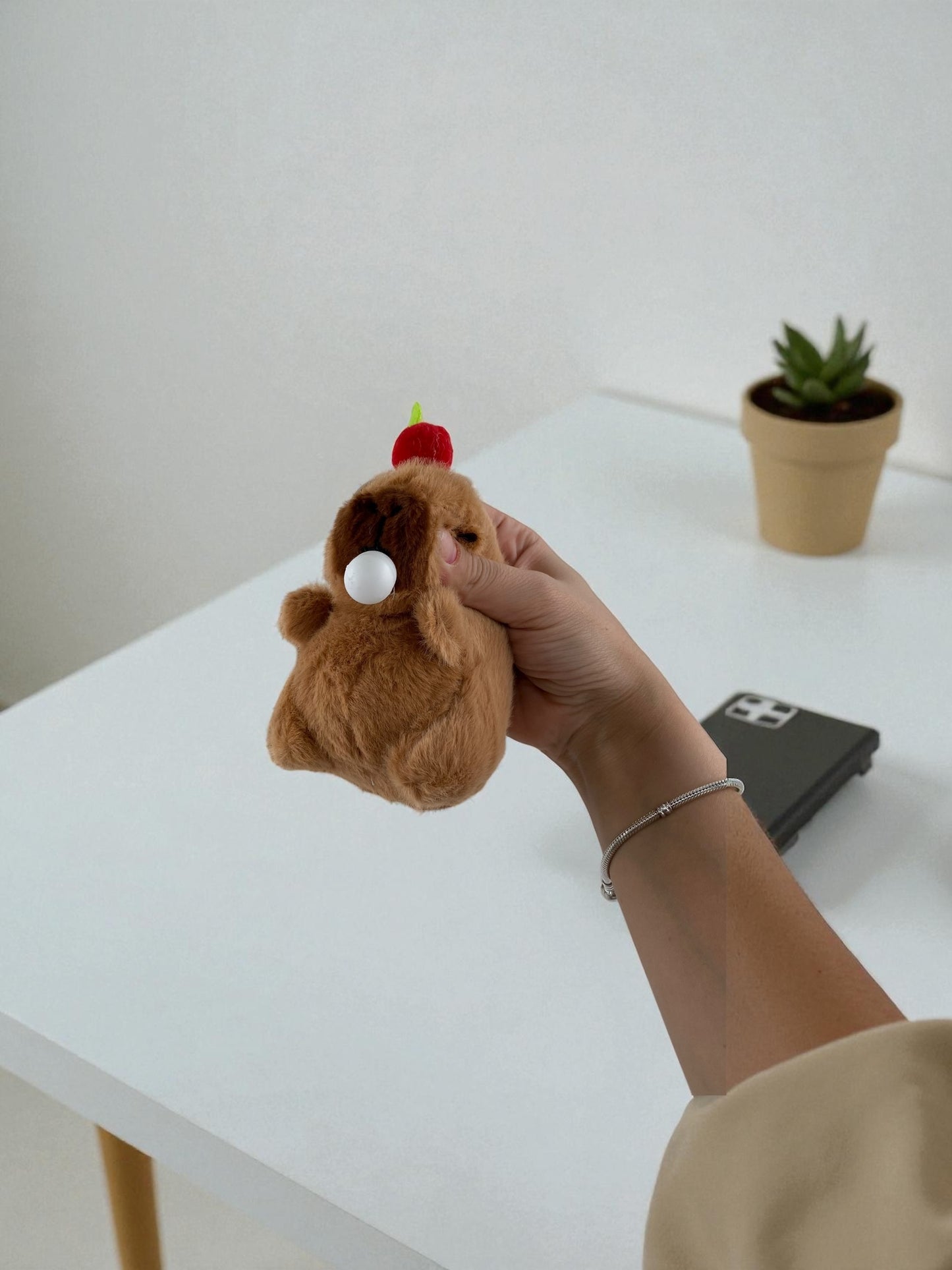 Mini Kapibara Peluş Anahtarlık