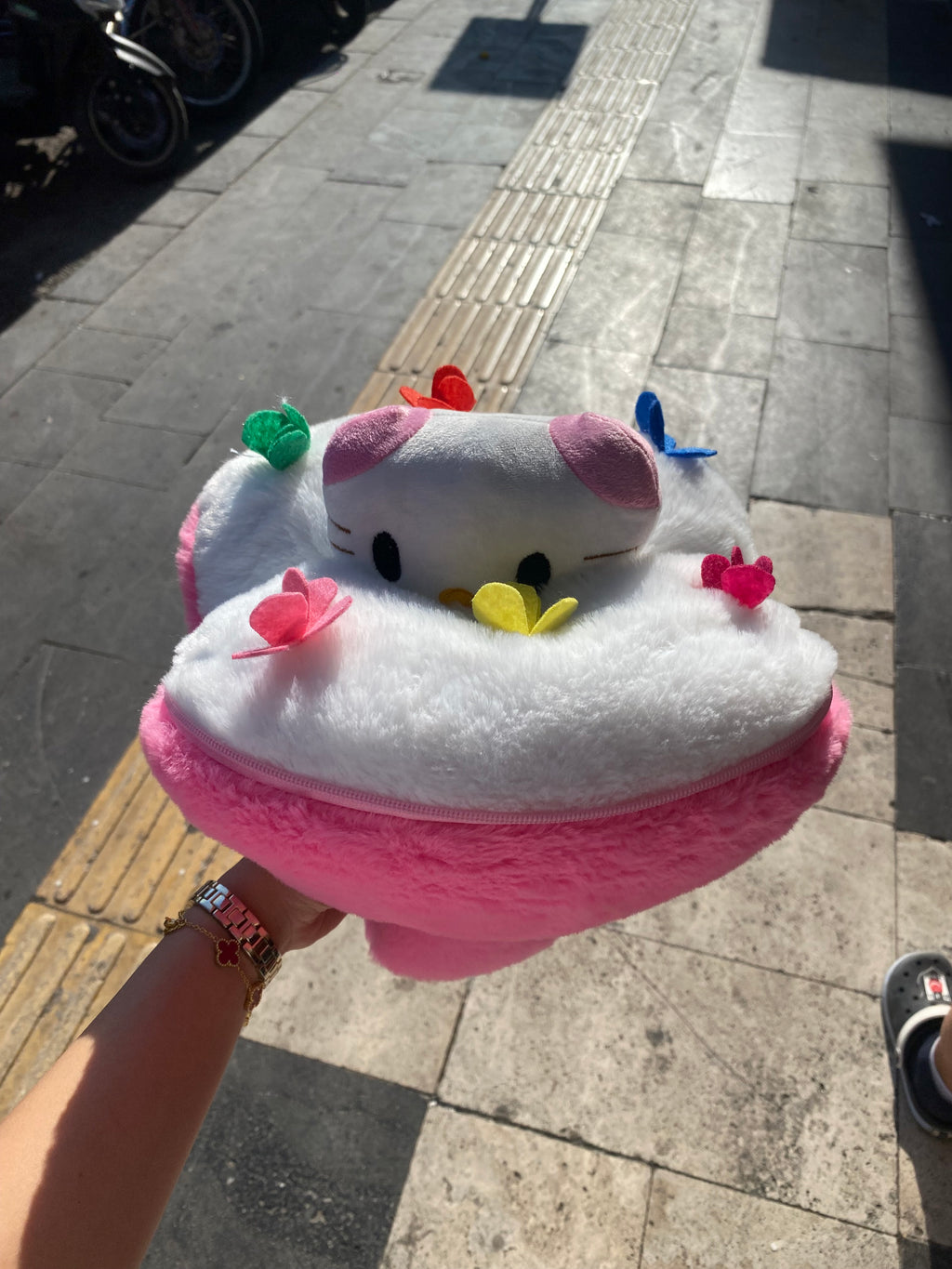 Hello Kitty Açılır Buket Peluş