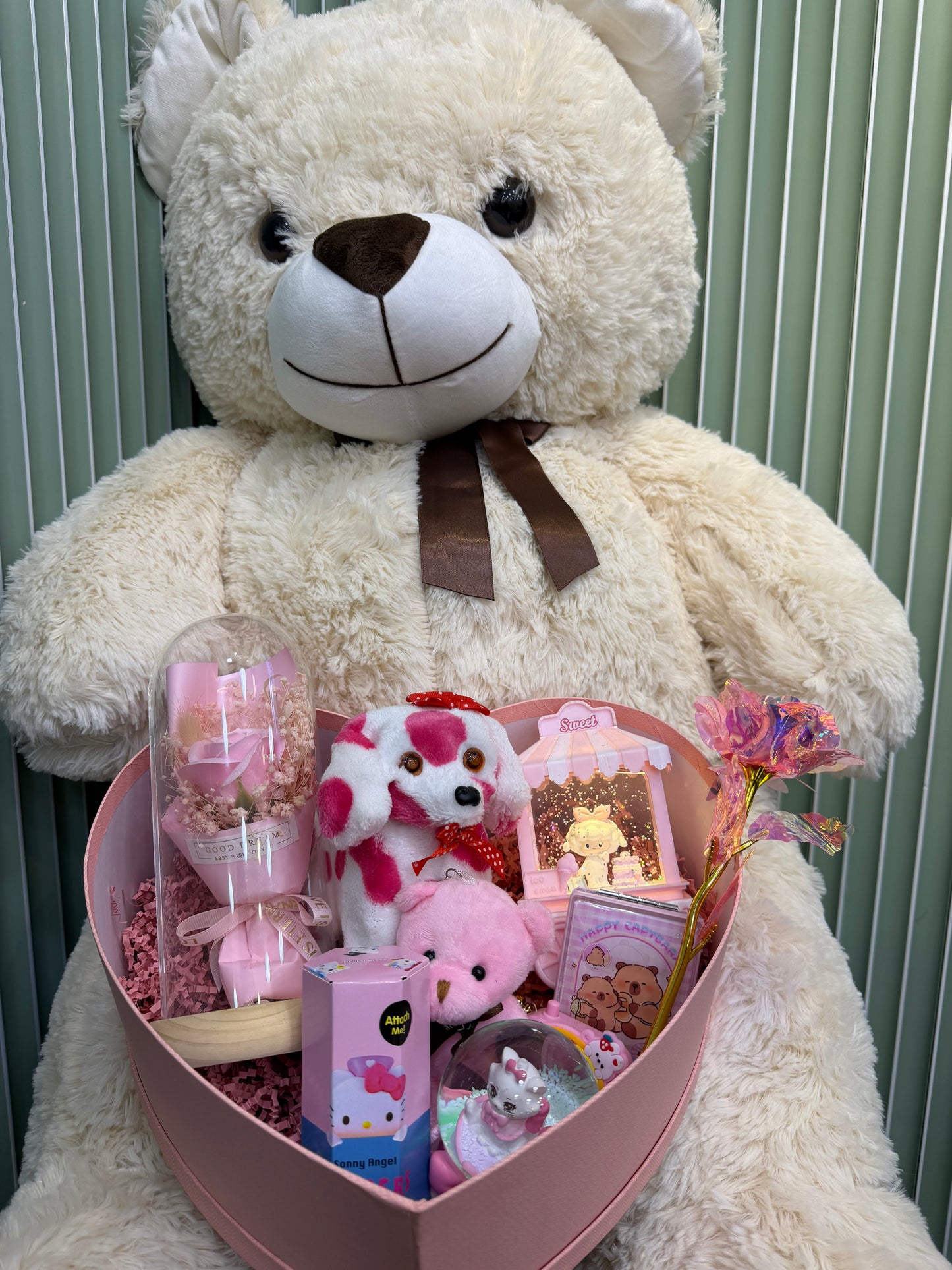 Büyük Boy Ayıcıklı Romantik Sevgili Kutusu