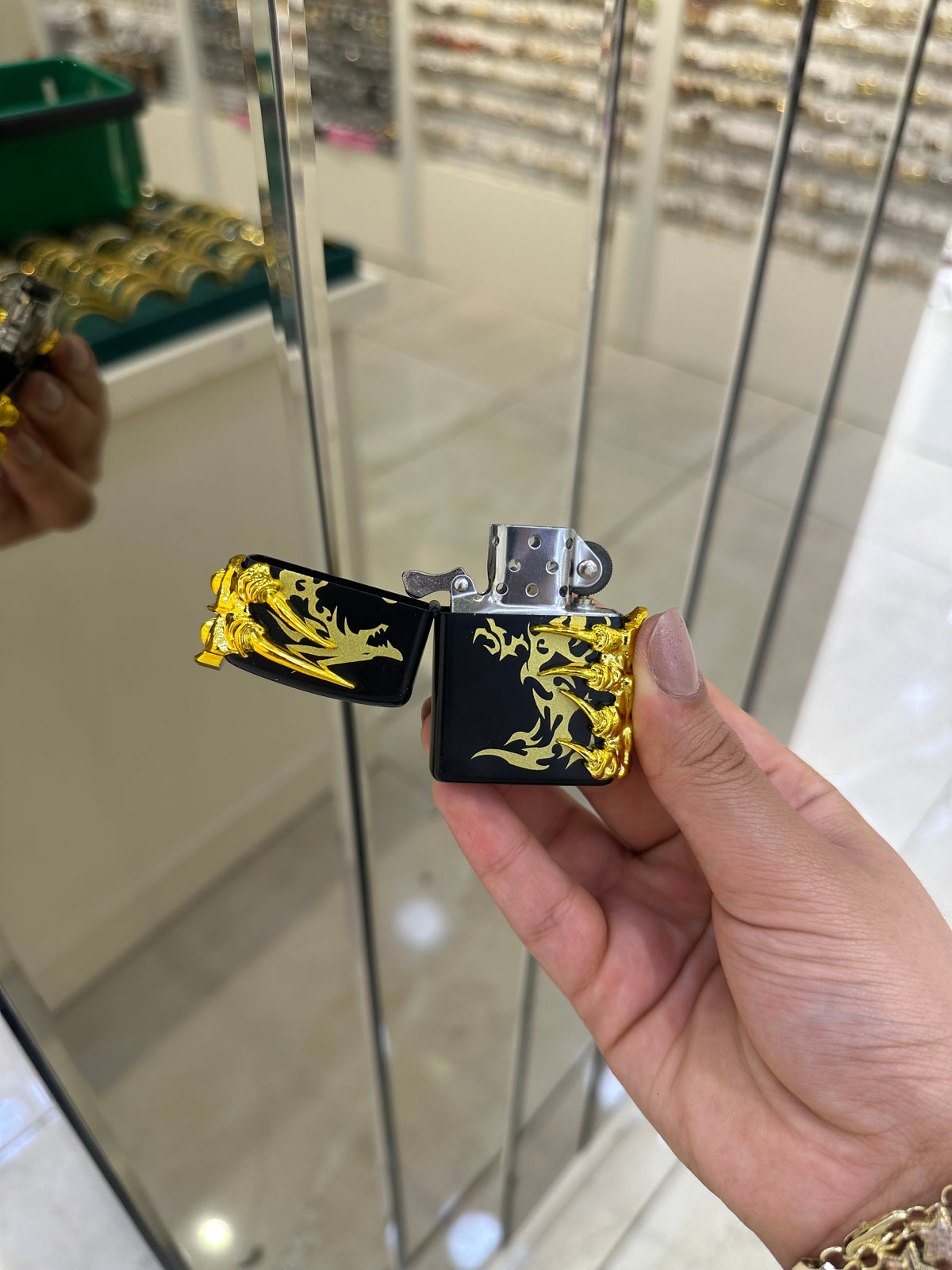 Ejderha Desenli Metal Zippo Modeli Çakmak 6677