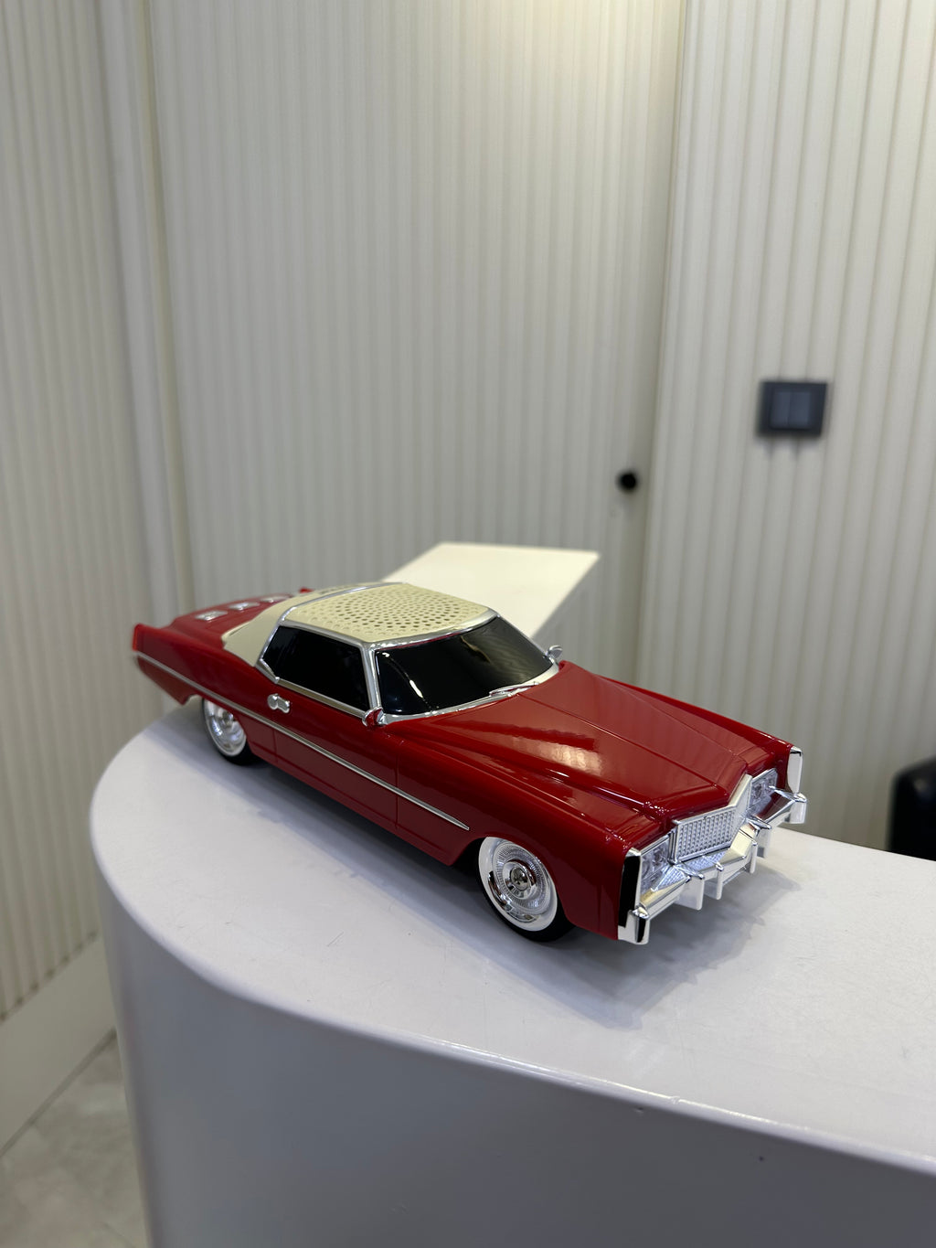 Cadillac Coupe Deville Eşref Tek Model Araba Radyo 1969-1975