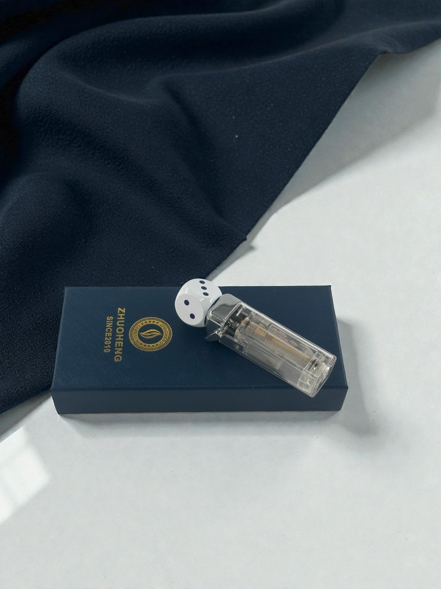 Zar Şeklinde Renkli Alevli Çakmak