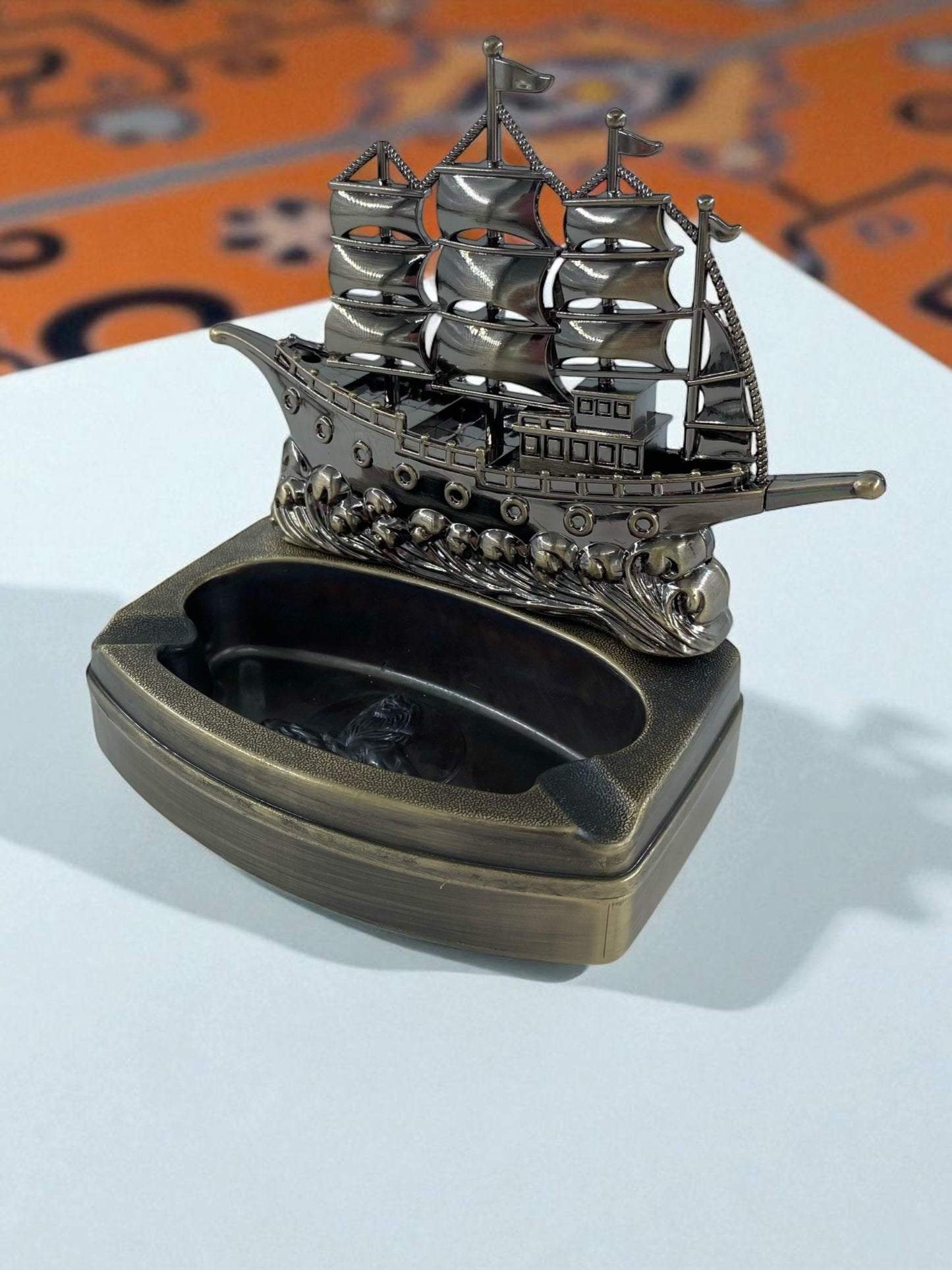 Gemi Şeklinde Çakmak Küllük