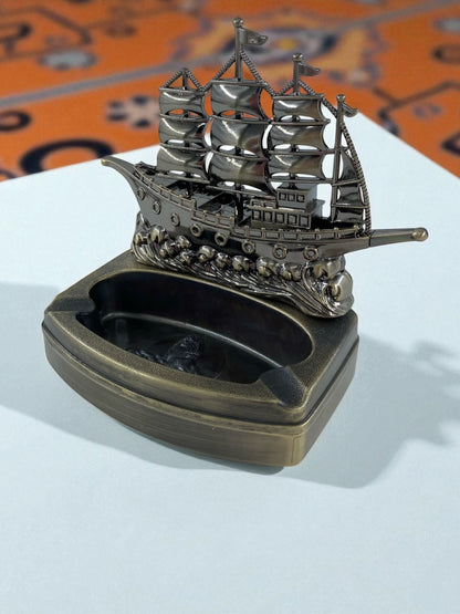 Gemi Şeklinde Çakmak Küllük