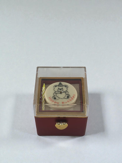 Dönen Mumlu Sürpriz Kutusu (YÜZÜK DAHİLDİR)