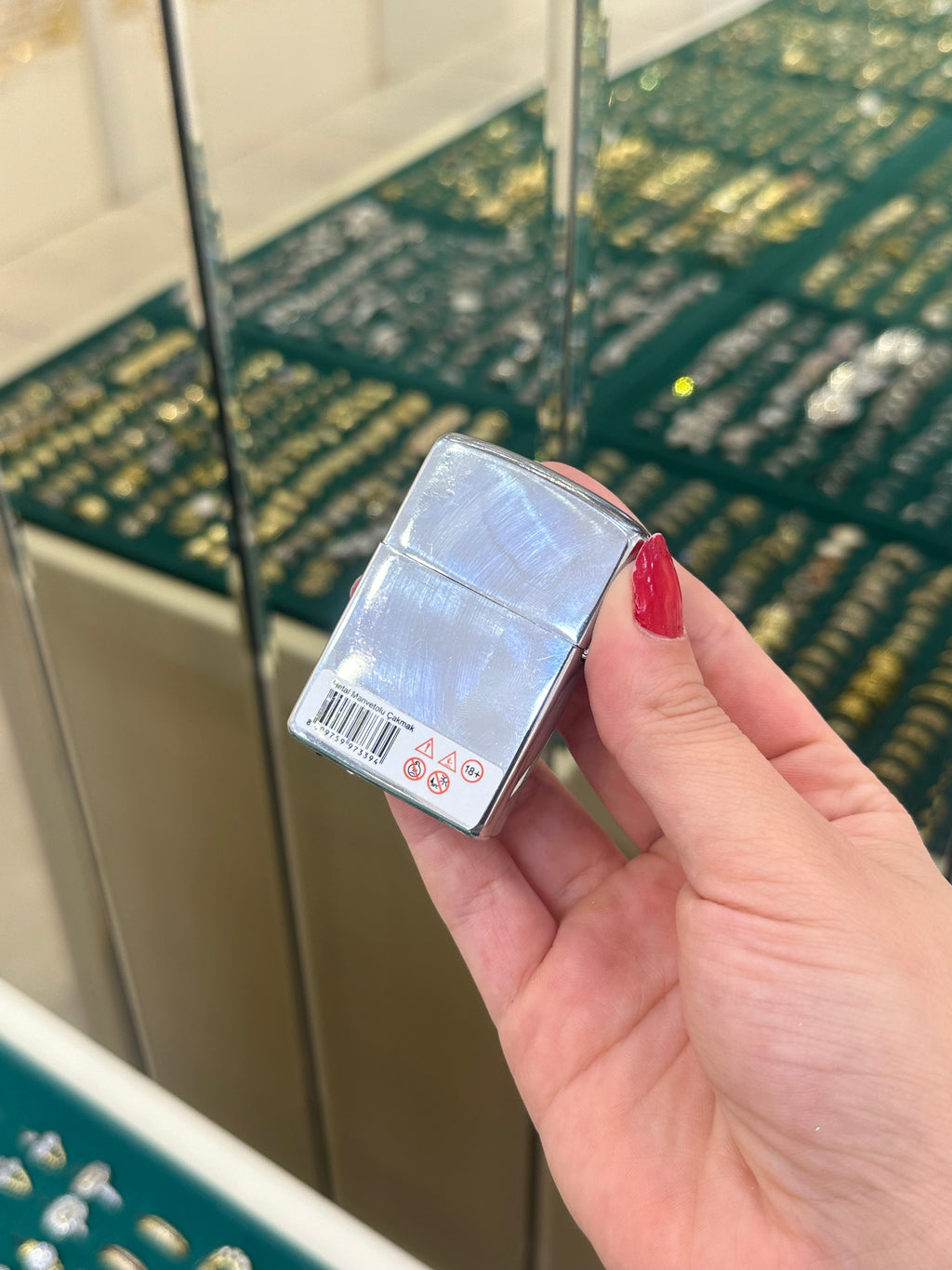 Desenli Elektrik Çarpan Şaka Çakmağı