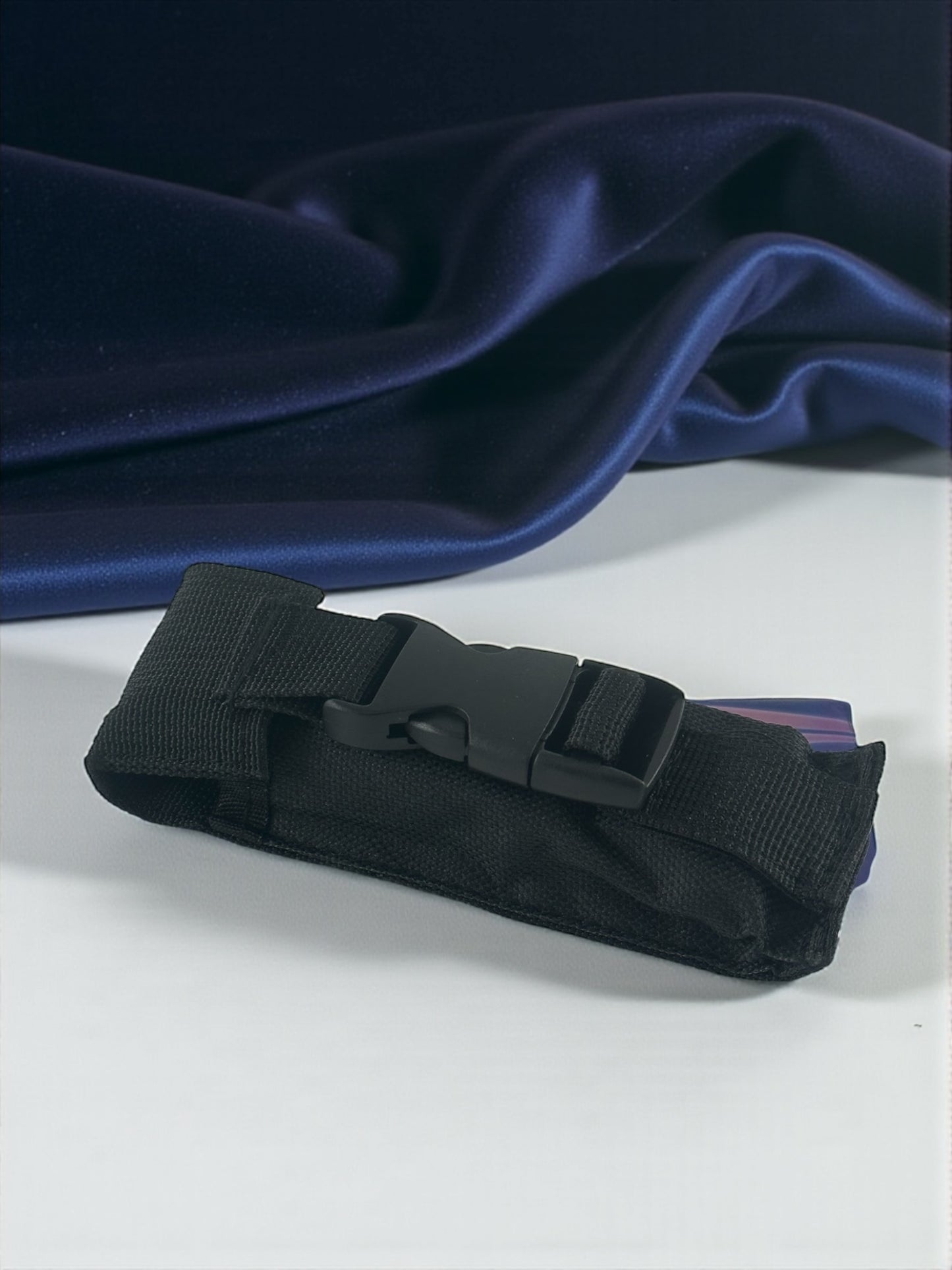 Kemere Takmalı Renkli İçten Çıkmalı Çakı Yeşil