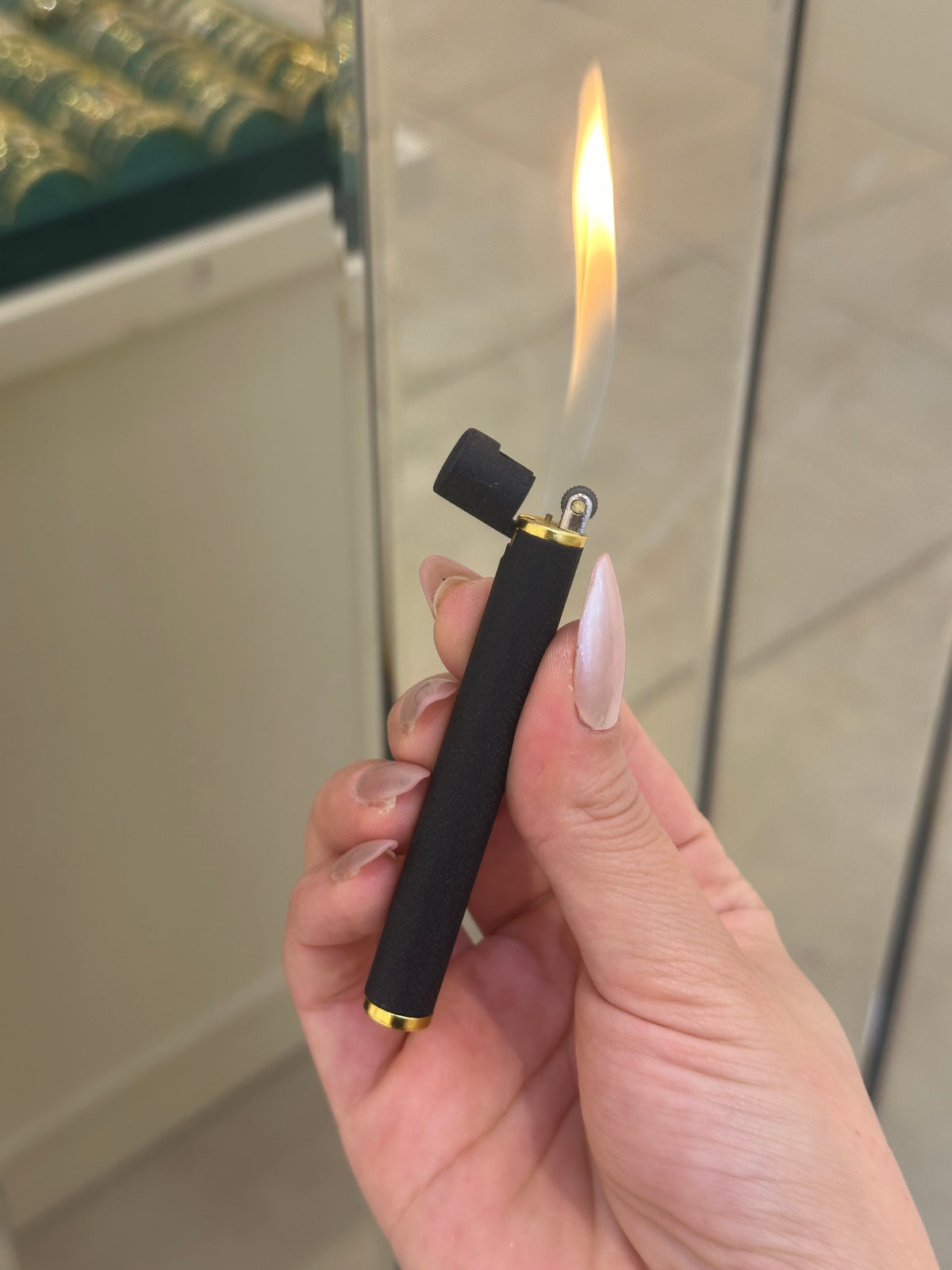 Lux Super Slim Gazlı Çakmak 9343