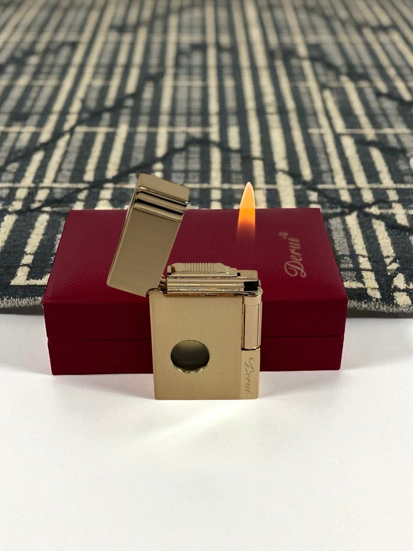 Derui Lux Altın Gazlı Çakmak 1312