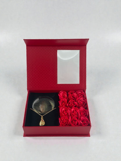 İstiridye İçinde İnci Kolye Güllü Kutu