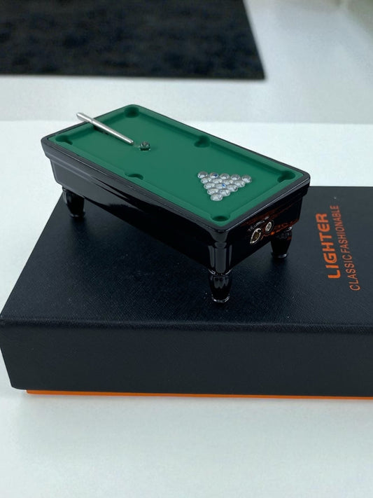 Bilardo Masası Şeklinde Çakmak