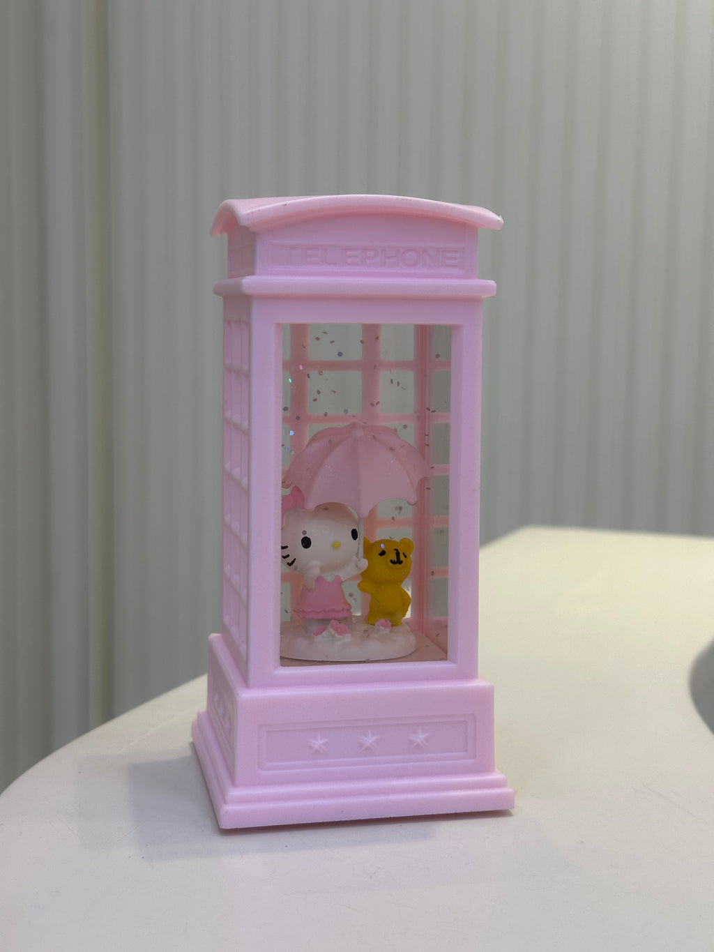 Hello Kitty Işıklı Sulu Fanus
