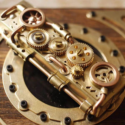 Vintage El Yapımı Pirinç Çakmak