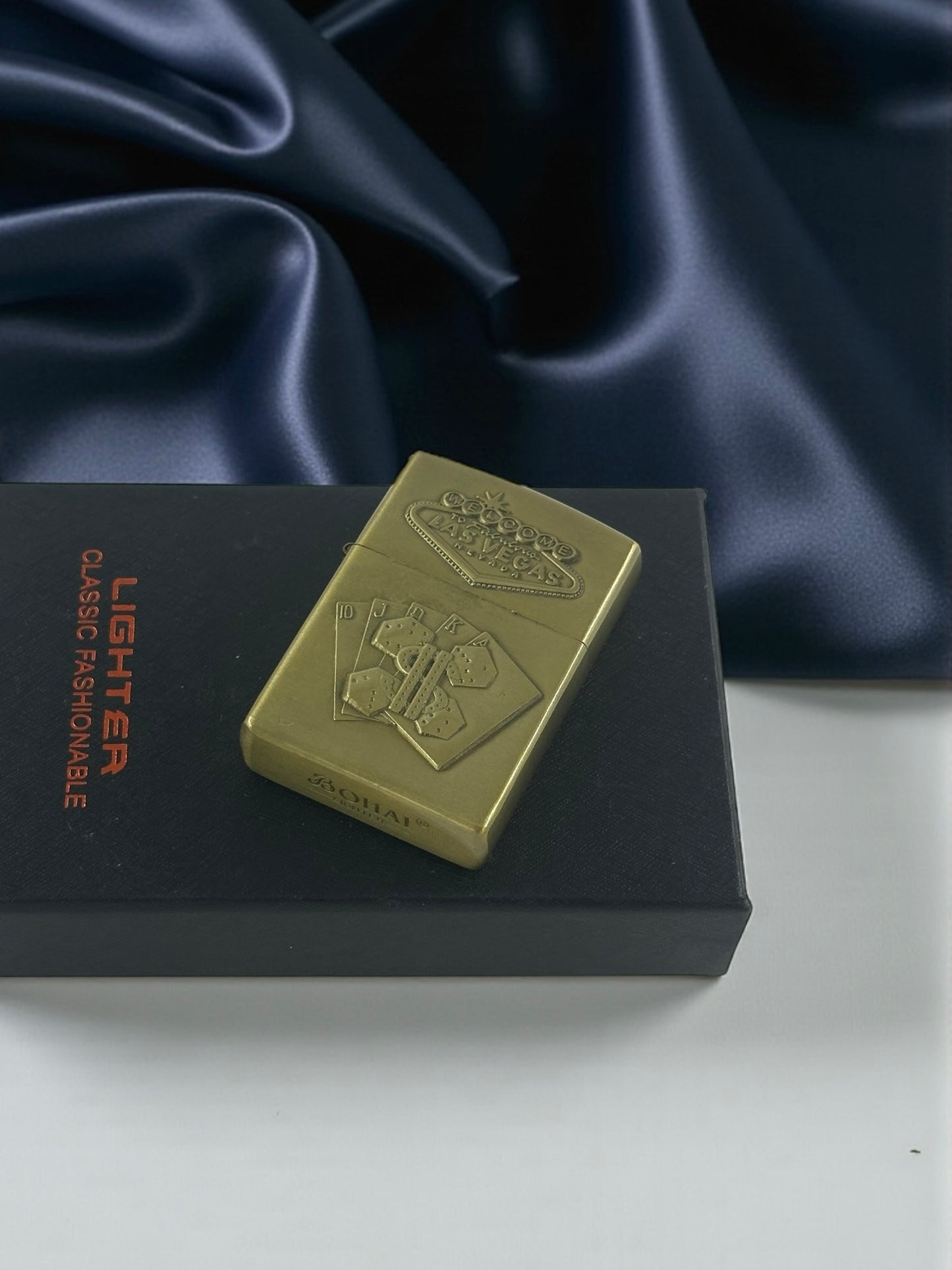 İskambil Kart Baskılı Taşlı Zippo Model Lüks Çakmak