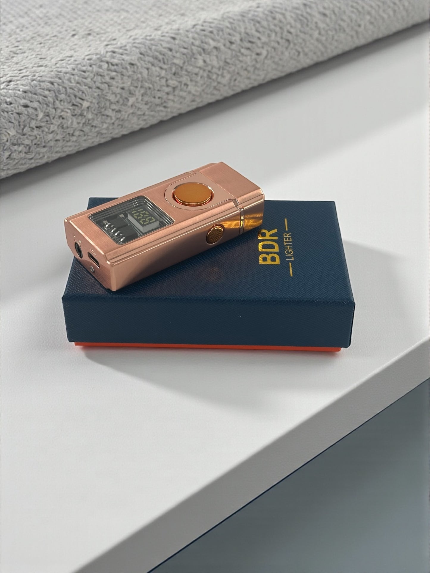 Dijital Ekranlı Gazlı Çakmak